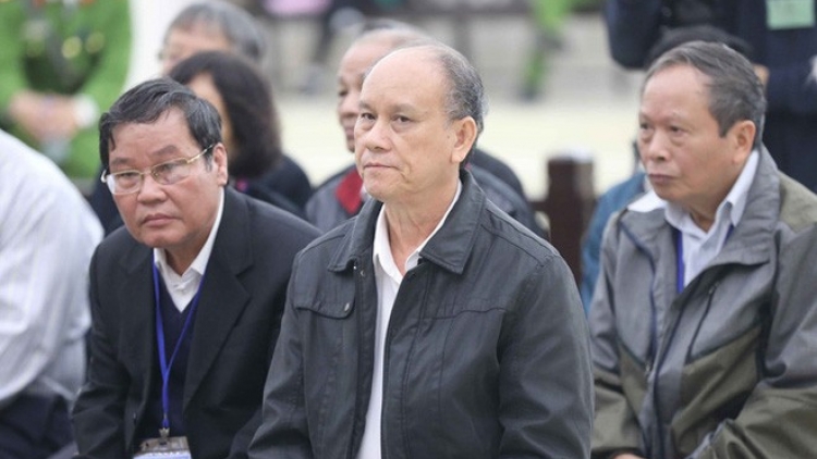 THỜI SỰ 18H00 CHIỀU 7/1/2020: Hai cựu chủ tịch Uỷ ban Nhân dân Thành phố Đà Nẵng bị đề nghị mức án từ 18 năm tù đến 27 năm tù vì 2 hai tội danh “Vi phạm quy định về quản lý, sử dụng tài sản nhà nước gây thất thoát, lãng phí” và  “Vi phạm các quy định về quản lý đất đai”