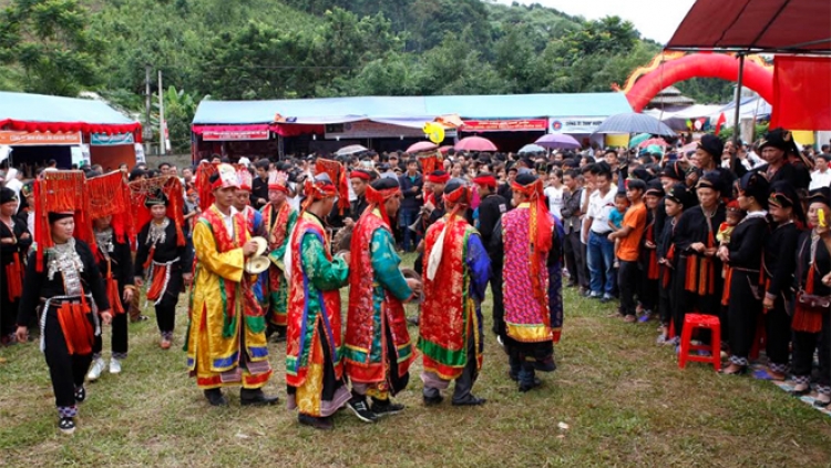 Chung tay gìn giữ nét đẹp của lễ hội (28/1/2020)