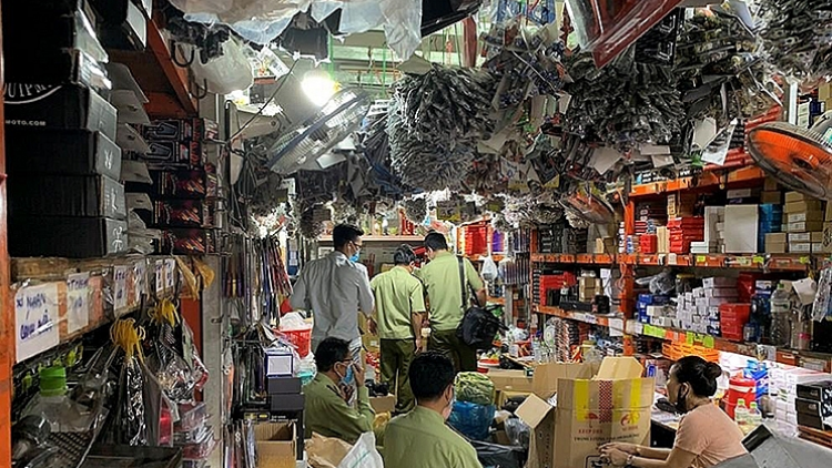 Mối họa từ phụ tùng xe máy giả (20/10/2020)