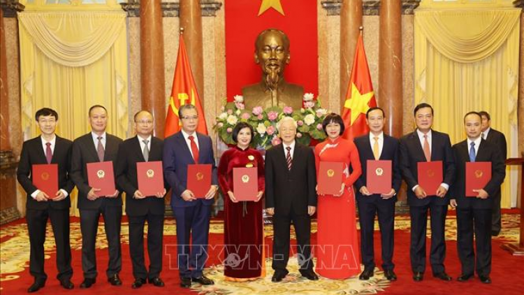 THỜI SỰ 12H TRƯA 21/10/2020: Tổng bí thư, Chủ tịch nước Nguyễn Phú Trọng gặp mặt các đại sứ, tổng lãnh sự nhận nhiệm vụ công tác tại nước ngoài