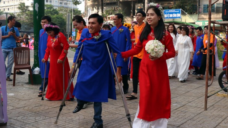Đám cưới tập thể của những cặp vợ chồng khuyết tật (28/10/2020)