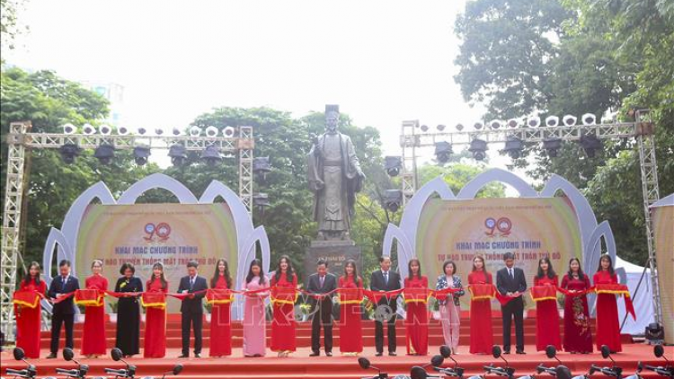 THỜI SỰ 12H TRƯA 8/11/2020: Lễ kỷ niệm 90 năm Ngày thành lập Mặt trận thống nhất Việt Nam - Ngày truyền thống Mặt trận Tổ quốc Việt Nam diễn ra ở nhiều địa phương trong cả nước