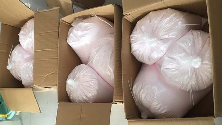 Tây Ninh: Thu giữ gần 3 tạ mỹ phẩm không rõ nguồn gốc (20/11/2020)