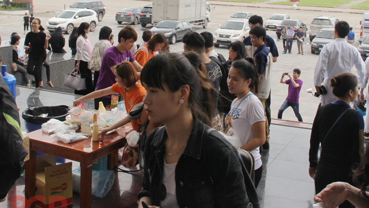 THỜI SỰ 12H TRƯA 2/12/2020: Tại phiên họp Chính phủ thường kỳ tháng 11, Thủ tướng Nguyễn Xuân Phúc yêu cầu các địa phương không tổ chức các sự kiện đông người không cần thiết.