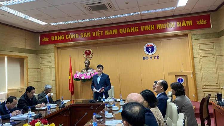 THỜI SỰ 12H TRƯA 23/12/2020: Bộ trưởng Bộ Y tế  lo ngại về sự biến chủng của virus SARS-CoV-2 đã được ghi nhận tại Anh