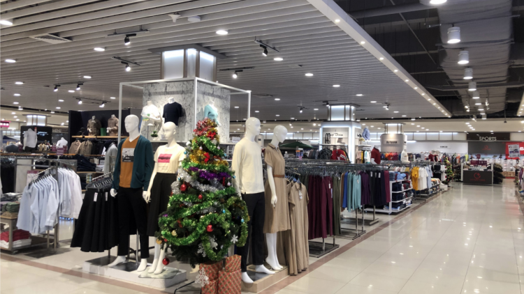 Các doanh nghiệp Campuchia vừa căng mình chống dịch Covid-19, vừa lo thua lỗ (13/12/2020)