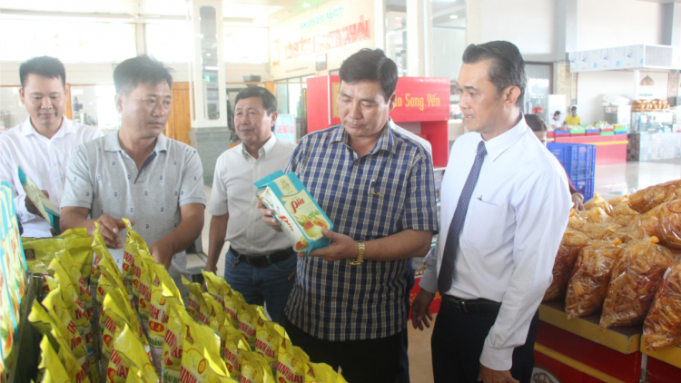 Sóc Trăng: Trên 90% người tiêu dùng ưa chuộng hàng Việt (25/12/2020)
