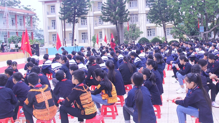 Đề án tổng thể phát triển kinh tế-xã hội vùng đồng bào dân tộc thiểu số, miền núi giai đoạn 2021-2030 (3/2/2020)