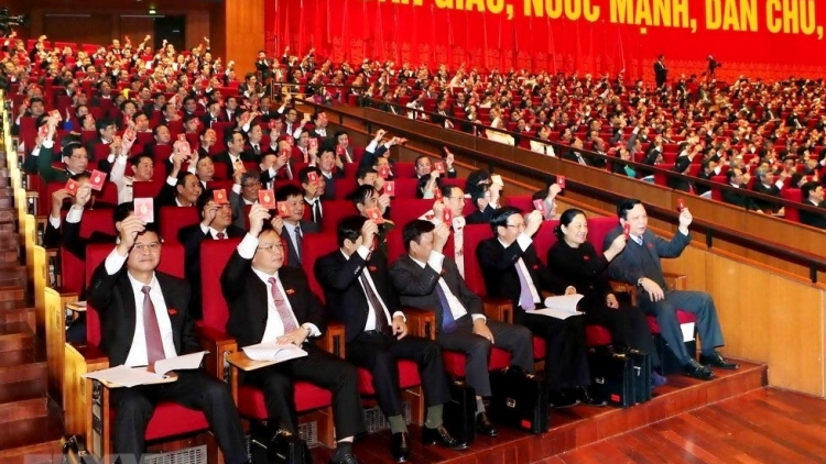 Bộ Chính trị Ban hành quy định mới về khung tiêu chuẩn chức danh, tiêu chí đánh giá cán bộ diện Trung ương, Ban bí thư quản lý (3/2/2020)