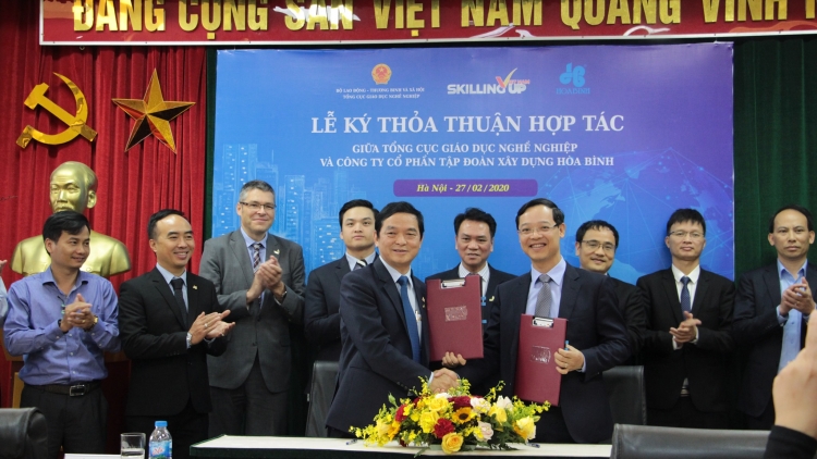 Hợp tác đào tạo và tuyển dụng nhân lực: Cái bắt tay khôn ngoan (28/2/2020)