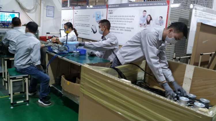 Tháo gỡ khó khăn cho doanh nghiệp - Tạo sức bật cho nền kinh tế sau dịch bệnh? (26/4/2020)