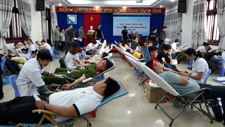 Những anh hùng hiến máu thời COVID-19 (7/4/2020)