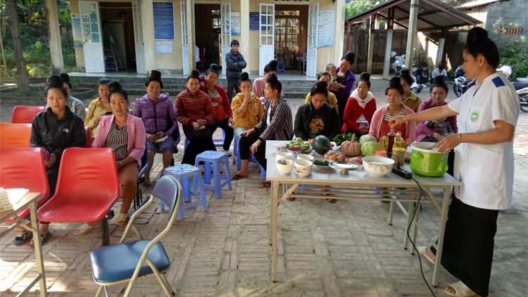 Nhiều nhân viên y tế bản bỏ việc, Sơn La đề xuất Chính phủ giữ phụ cấp cho đội ngũ này (16/4/2020)