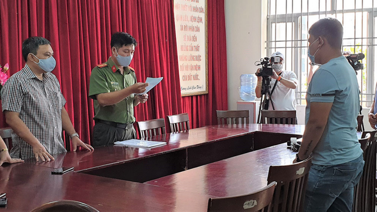Cần xử lý nghiêm những hành vi khai báo gian dối, trốn tránh cách ly, đưa thông tin sai về dịch COVID-19 (3/4/2020)