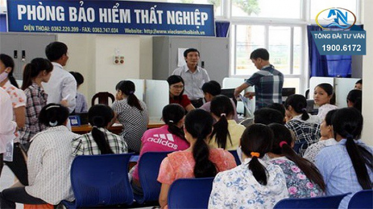 Hà Nội: Lao động tự do phấp phỏng chờ gói hỗ trợ (14/4/2020)