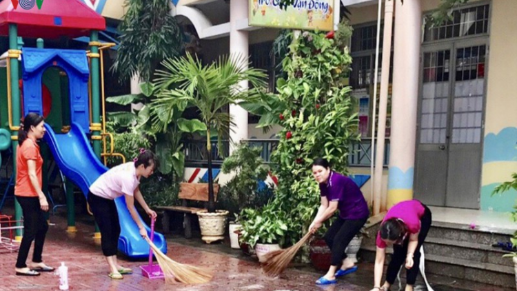 THỜI SỰ 12H TRƯA 10/5/2020: Các địa phương hoàn tất chuẩn bị để đảm an toàn khi đón trẻ mầm non và tiểu học đi học trở lại từ ngày mai