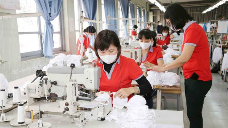 Giải pháp nào để doanh nghiệp Dệt may Việt Nam  đáp ứng “chuẩn”  CE và FDA: Những tiêu chuẩn phổ biến ở Liên minh châu Âu và Mỹ? (29/5/2020)