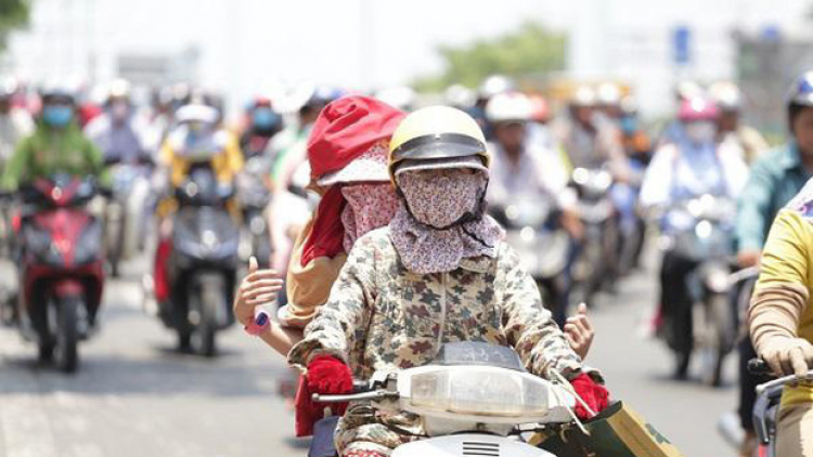 THỜI SỰ 12H TRƯA 8/6/2020: Hà Nội và các tỉnh miền Bắc đang trải qua đợt nắng nóng gay gắt với nền nhiệt độ cao, duy trì dài ngày