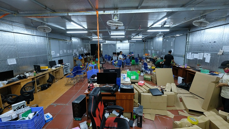 Nhận diện, ngăn chặn thủ đoạn mới: Buôn lậu qua đường bưu chính (23/7/2020)