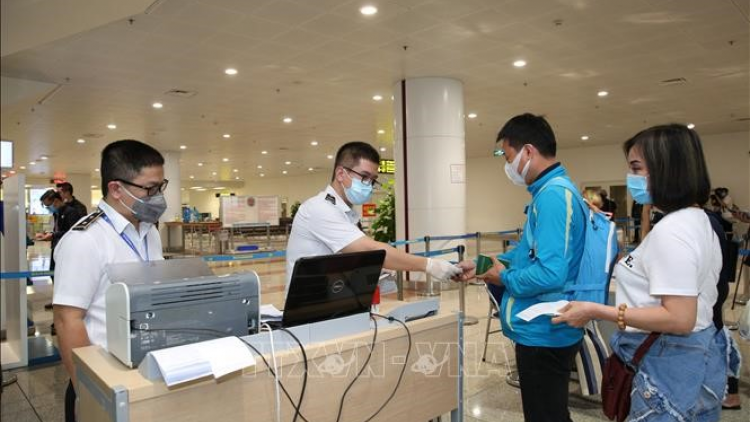 Để không còn “lỗ hổng” trong công tác phòng chống dịch Covid-19: Ý thức của người dân cần đặt lên hàng đầu (30/7/2020)