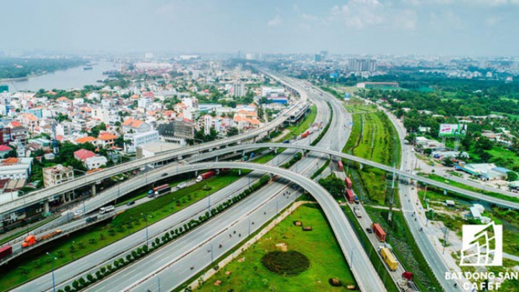 Day dứt đầu tư công là cứu cánh cho nền kinh tế (21/7/2020)