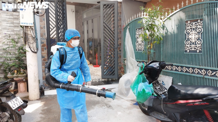 Ca mắc Covid-19 trong cộng đồng và khoảng trống đáng lo nào khi F0 còn mất dấu? (27/7/2020)