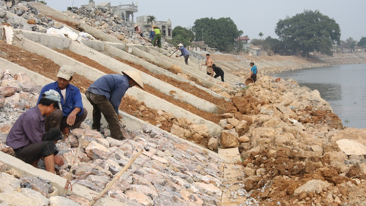 Đê điều Hà Nội- Nỗi lo trước mùa mưa bão (20/7/2020)