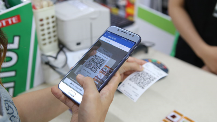 Ngân hàng đón làn sóng không dùng tiền mặt (9/7/2020)