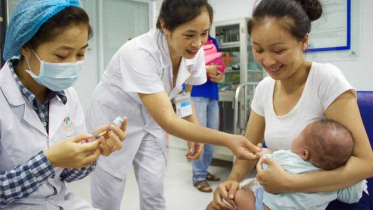 Hậu quả của trào lưu anti-vaccine, nhìn từ những ca bạch hầu (2/7/2020)