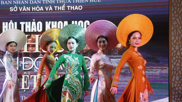 Huế hướng đến một “Kinh đô Áo dài” giữa lòng miền Trung (10/7/2020)