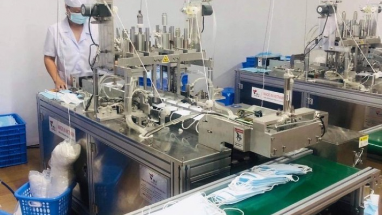 Hà Nội: Tạm giữ 500.000 chiếc khẩu trang không đạt tiêu chuẩn chất lượng (6/8/2020)