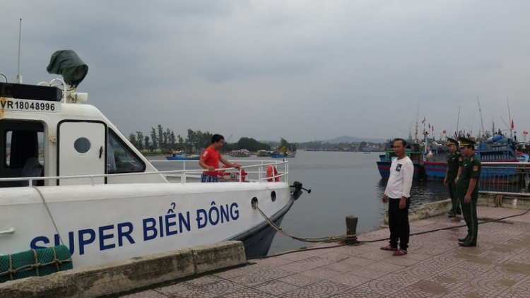 Hướng dẫn tàu thuyền tránh trú bão an toàn (19/8/2020)