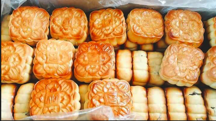 Quản lý bánh Trung thu thủ công còn nhiều khó khăn (15/9/2020)