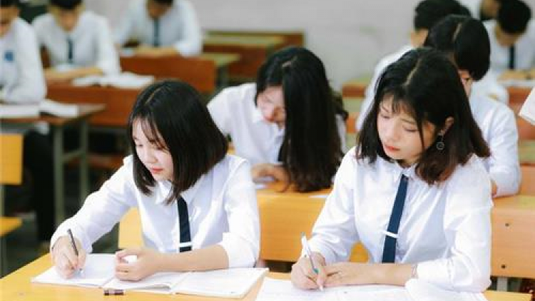 Không còn hình thức đuổi học, khiển trách, cảnh cáo học sinh trước trường, lớp (17/9/2020)