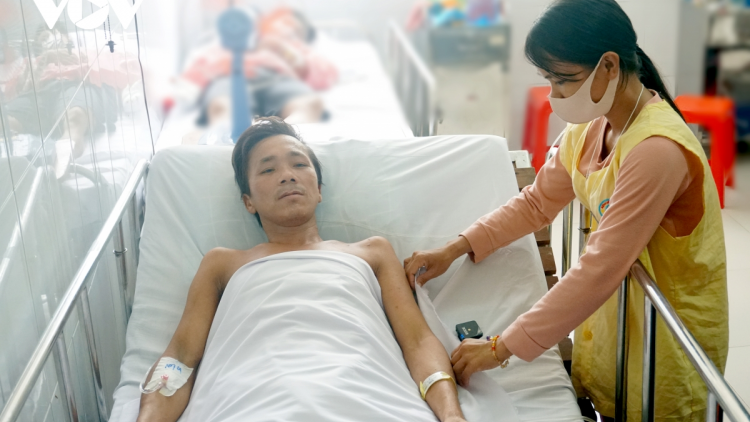 Bệnh nhân bị rắn hổ chúa cắn được cứu sống hy hữu (11/9/2020)