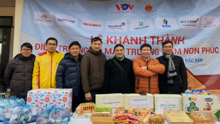 Đồng hành cùng VOV mang tri thức đến vùng cao (08/01/2021)