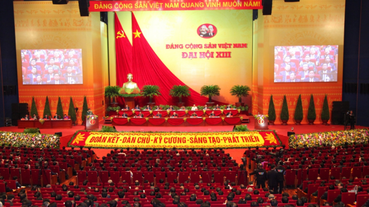 THỜI SỰ 12H TRƯA 27/1/2021: Thảo luận tại hội trường nội dung được đề cập trong Văn kiện trình Đại hội XIII, nhiều đại biểu tâm đắc bài học “lấy dân là gốc” và tầm nhìn chiến lược về phát triển kinh tế đến năm 2030 và 2045