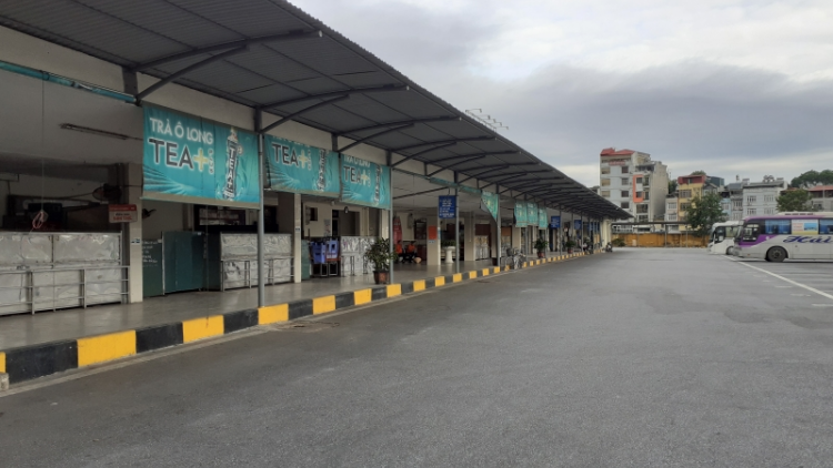 Vận tải khách khó khăn, bến xe điêu đứng (8/11/2021)