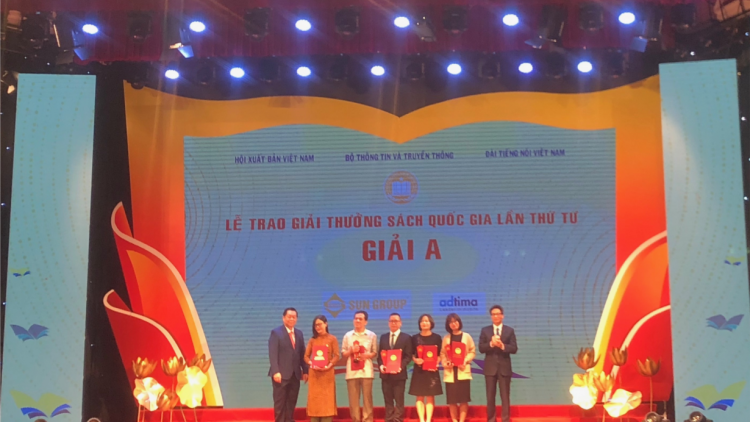 24 giải thưởng được trao tại Lễ trao Giải thưởng sách Quốc gia lần thứ 4 (13/11/2021)