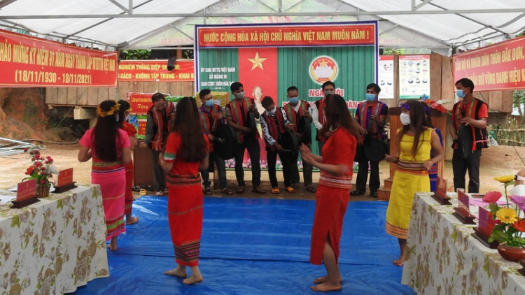 Kon Tum: Lan tỏa niềm vui Ngày hội Đại đoàn kết toàn dân tộc (17/11/2021)