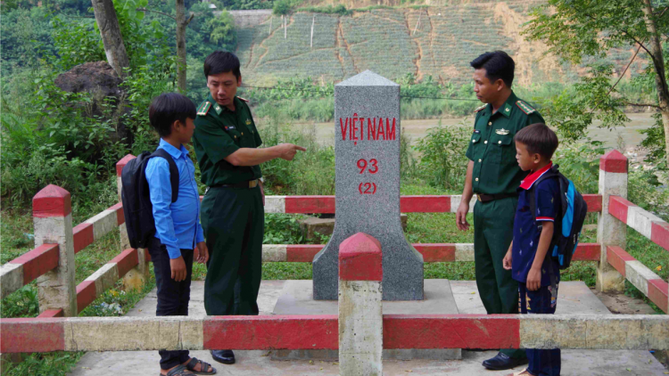 “Con nuôi biên phòng” viết tiếp giấc mơ đến trường cho học sinh hoàn cảnh khó khăn (11+12/12/2021)