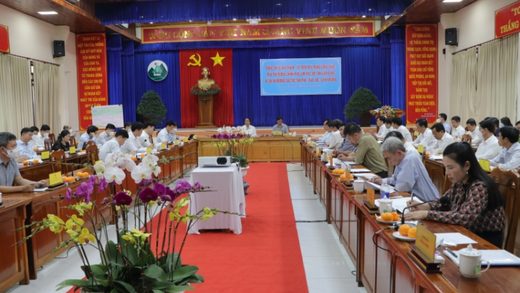 Phó Thủ tướng Lê Văn Thành: sớm khởi công dự án cao tốc Dầu Giây – Liên Khương (28/12/2021)