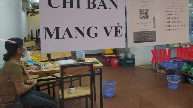 Các quận cấp độ 3 của Hà Nội: Chỉ bán hàng ăn mang về và đóng cửa trước 21h (26/12/2021)
