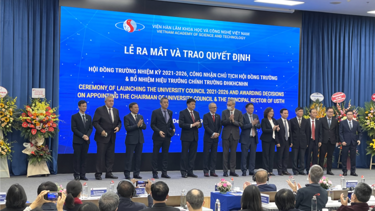Xây dựng Trường Đại học Khoa học và công nghệ Hà Nội trở thành trường đại học đẳng cấp quốc tế