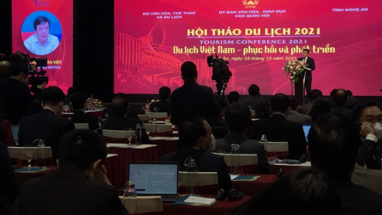 Tìm giải pháp phục hồi, phát triển du lịch Việt Nam trong tình hình mới (25/12/2021)