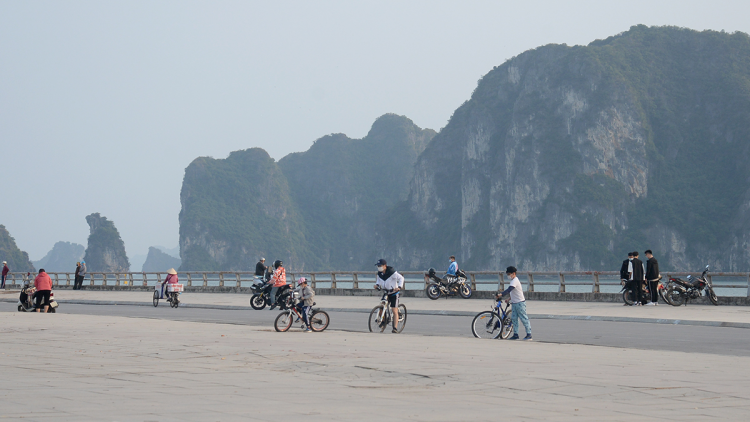 Quảng Ninh: Ngừng các hoạt động du xuân để phòng dịch (20/2/2021)