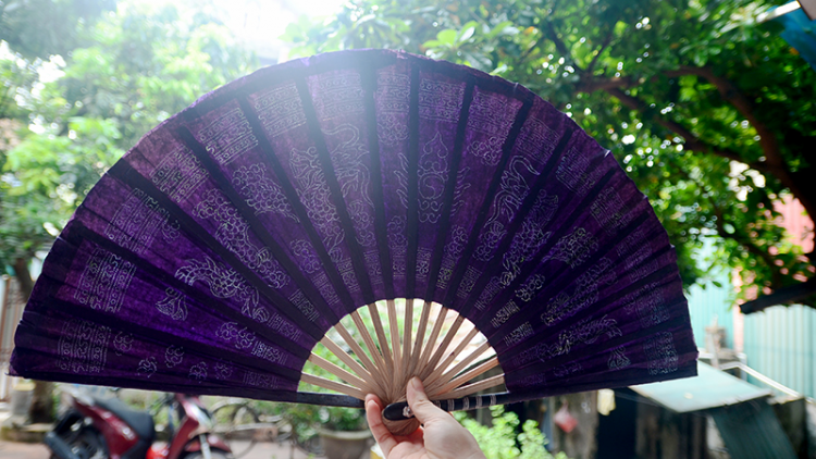 Những chiếc quạt giấy làm nên thương hiệu cho cả một làng nghề ở xứ Ðoài (16/03/2021)