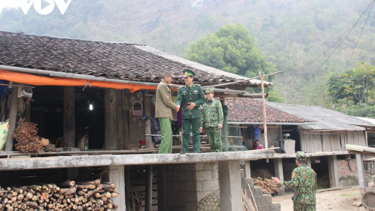 Lính biên phòng- những công dân đặc biệt góp phần đổi thay xóm núi Nà Thúng, Hạ Lang, Cao Bằng (18/03/2021)