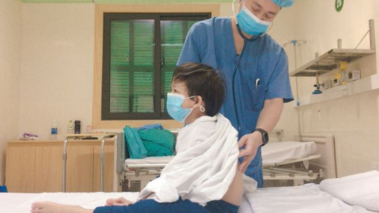 Bệnh nhân nhỏ tuổi nhất Việt Nam được ghép tim đã xuất viện (03/03/2021)