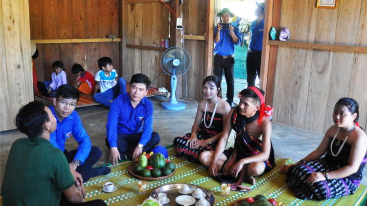 Sức sống mới ở làng thanh niên lập nghiệp Thạnh Mỹ, tỉnh Quảng Nam (22/04/2021)